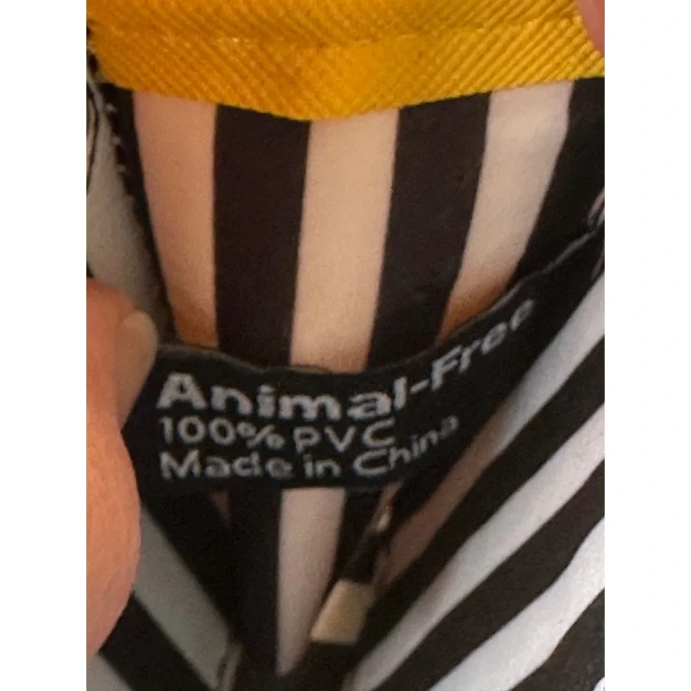 Marc Tetro Boston Terrier Wallet Yellow Zip Around Saffiano PVC‎